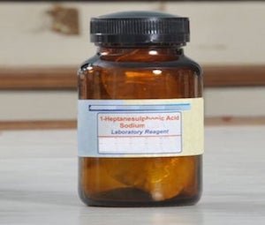 1-Heptanesulfonic Monohydrate Bottle